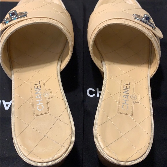 CHANEL Beige Mules-size 38.5 - Picture 10 of 16